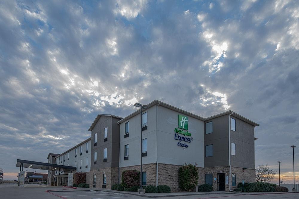 Holiday Inn Express & Suites N Waco Area - West By Ihg Eksteriør bilde