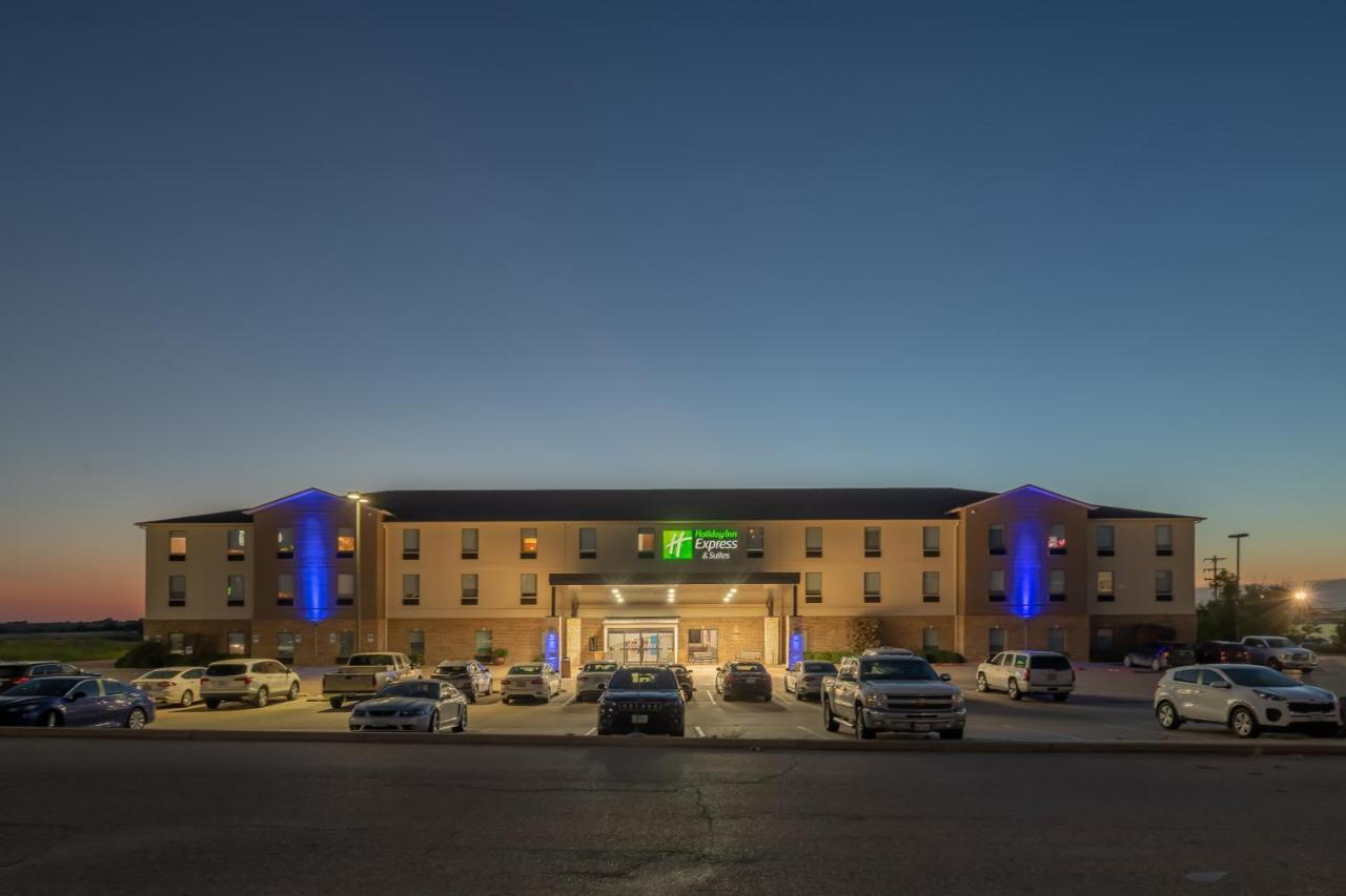 Holiday Inn Express & Suites N Waco Area - West By Ihg Eksteriør bilde