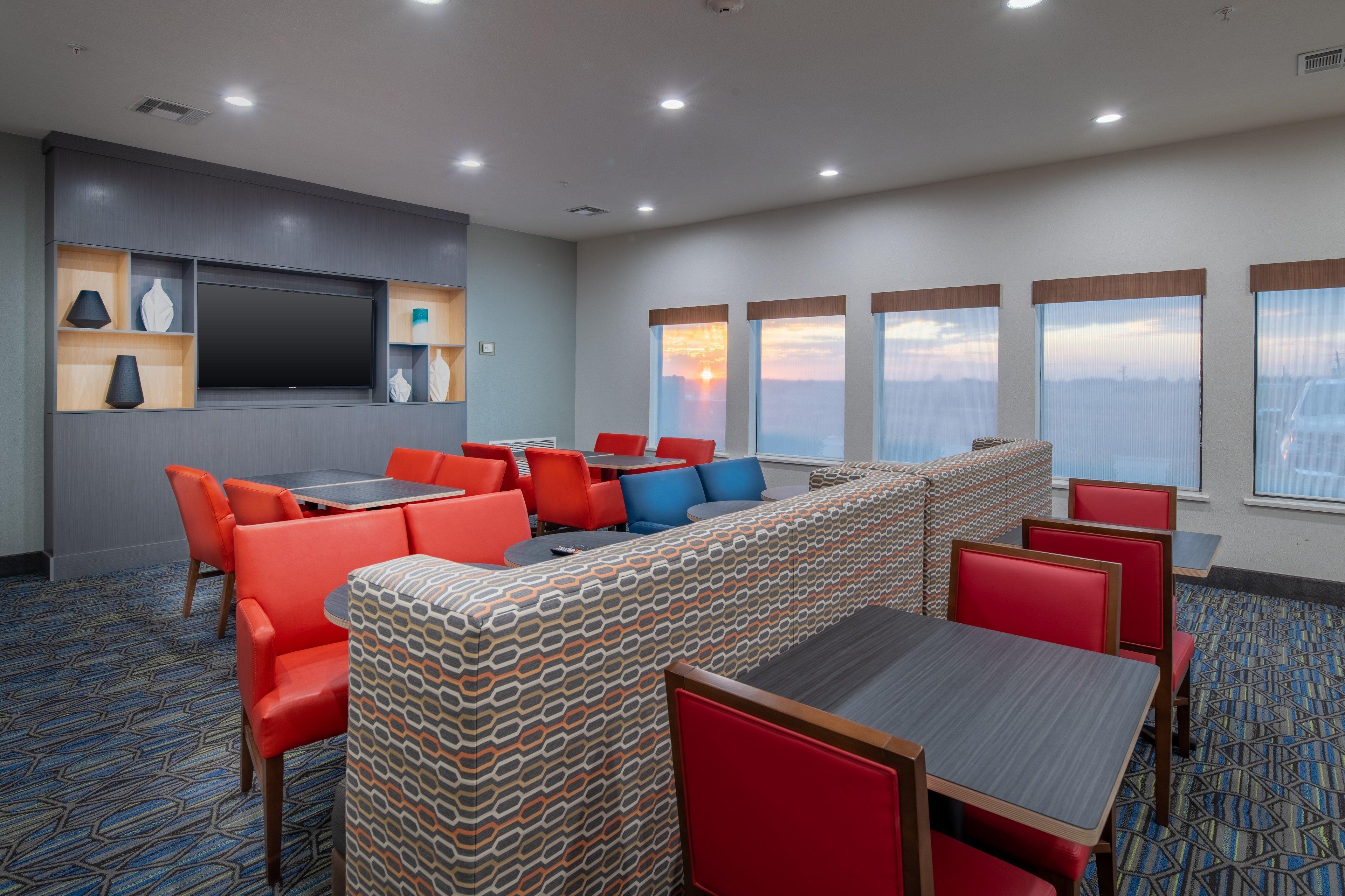 Holiday Inn Express & Suites N Waco Area - West By Ihg Eksteriør bilde