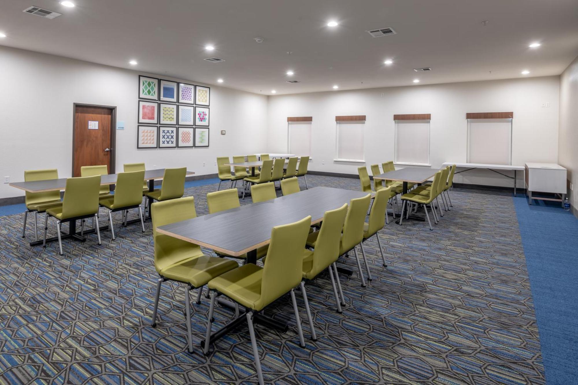 Holiday Inn Express & Suites N Waco Area - West By Ihg Eksteriør bilde