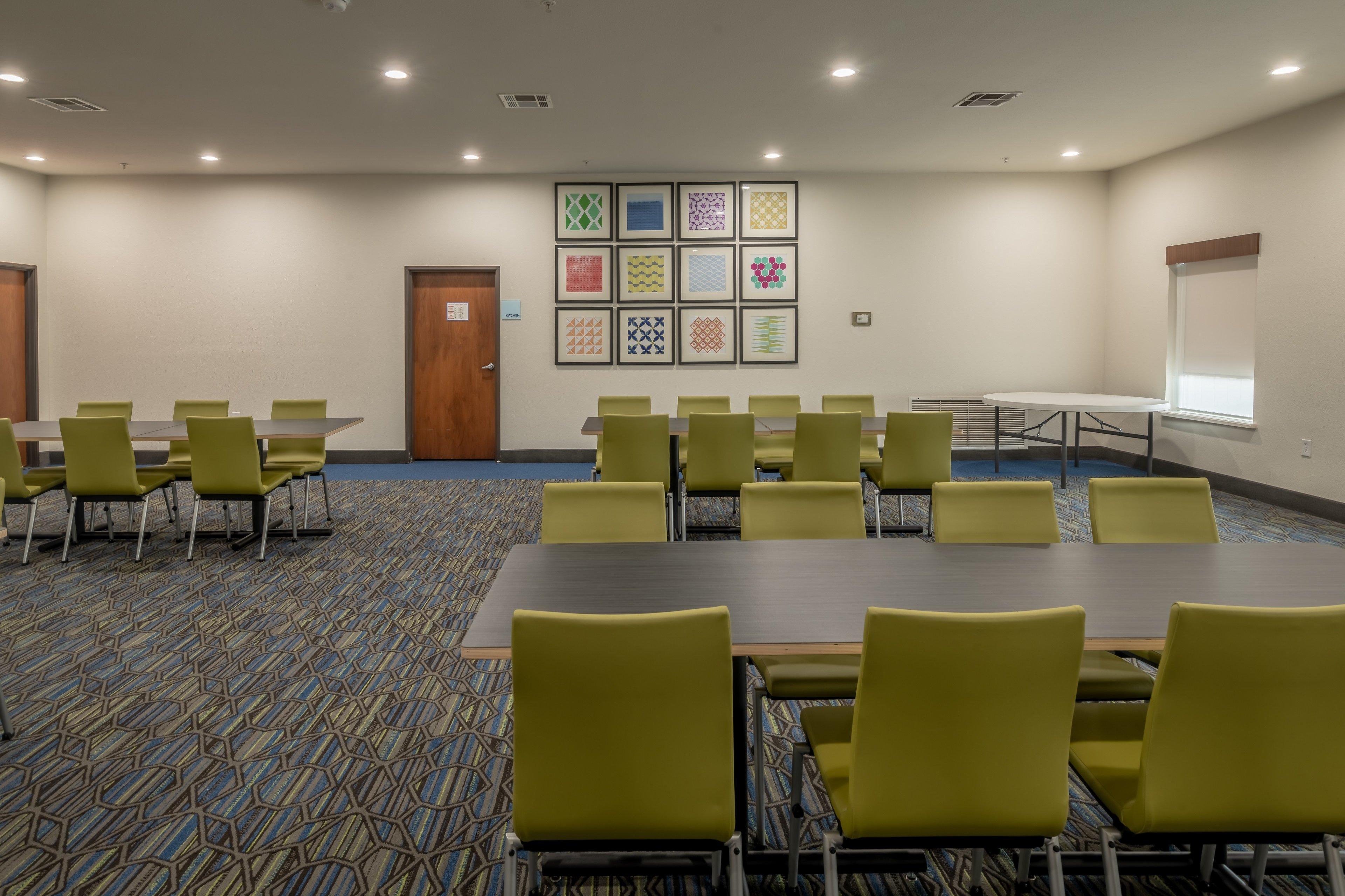 Holiday Inn Express & Suites N Waco Area - West By Ihg Eksteriør bilde